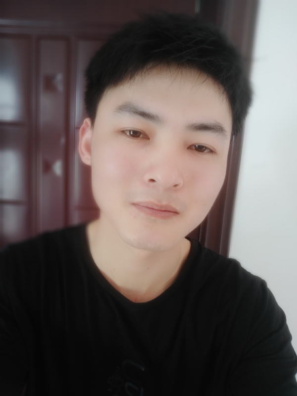 小情绪)っ的第一张照片--长乐交友网