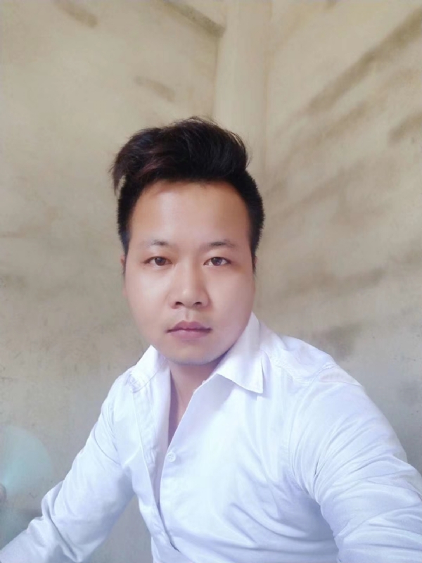 寻觅爱情的第一张照片--长乐交友网
