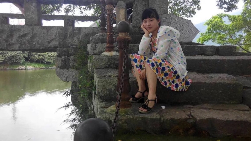 女子悠然的第一张照片--长乐交友网