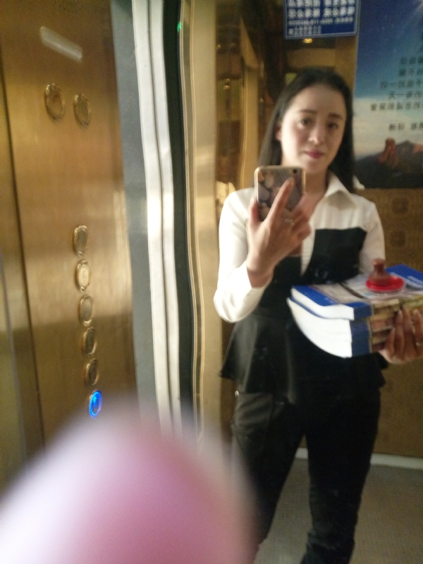 铿锵玫瑰的第一张照片--长乐交友网