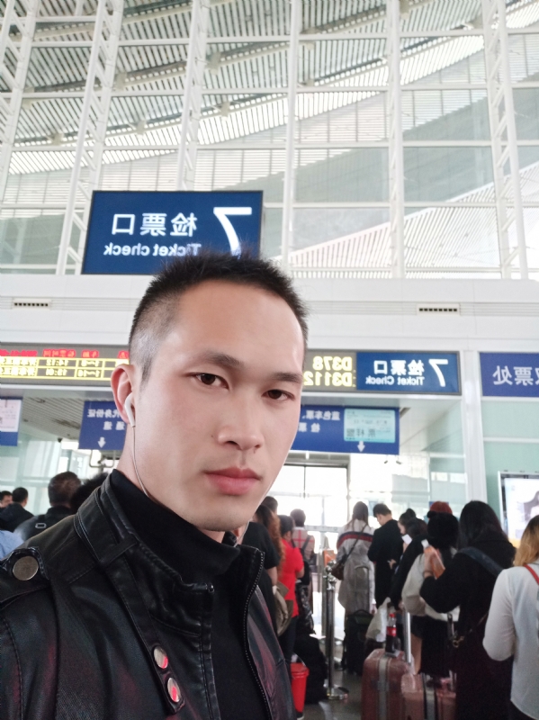 一叶知秋的第一张照片--长乐交友网