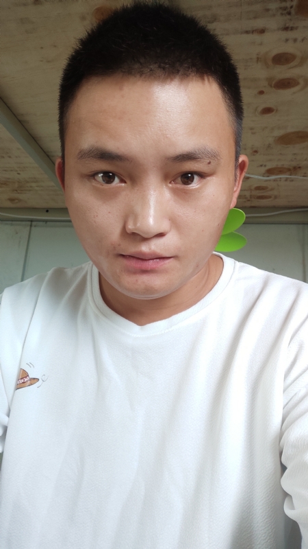 水里面的云呀的第一张照片--长乐交友网