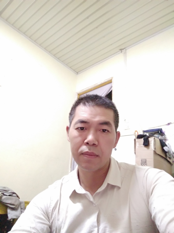 为伊消得人憔悴的第一张照片--长乐交友网