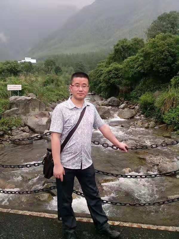 淡定牛魔王的第三张照片--长乐交友网