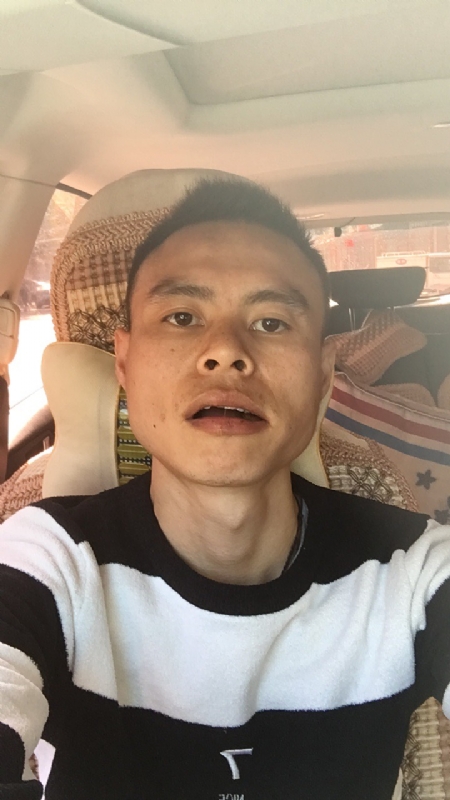 小何的第一张照片--长乐交友网