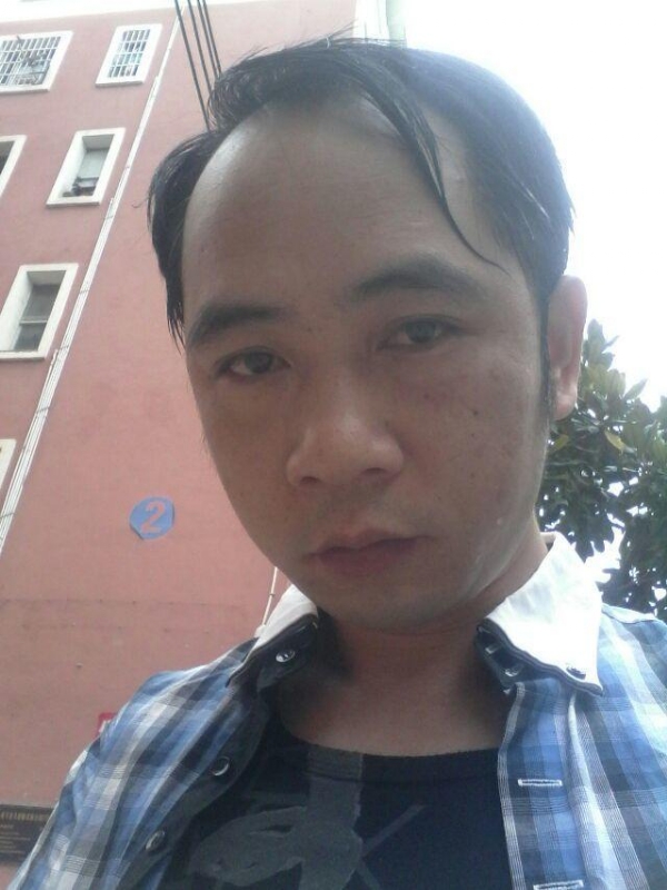佰年孤独的第一张照片--长乐交友网
