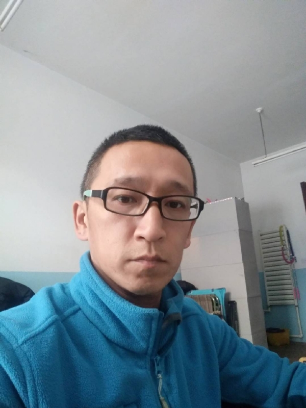 晓峰的第三张照片--长乐交友网