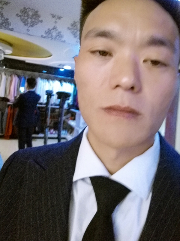 醉酒的蝴蝶的第二张照片--长乐交友网