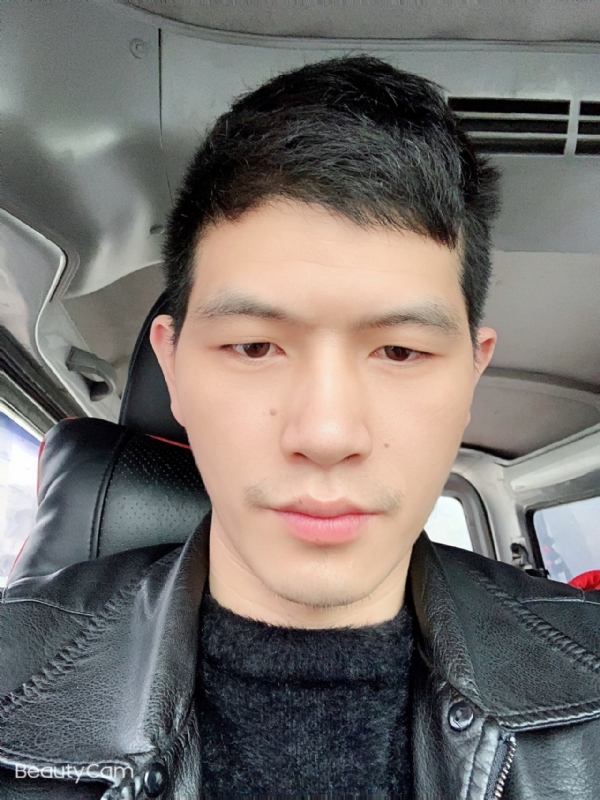 华仔的第一张照片--长乐交友网