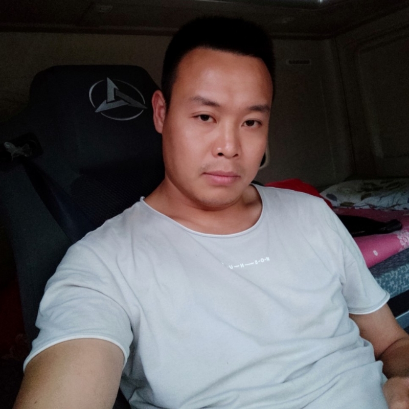 默默的第一张照片--长乐交友网