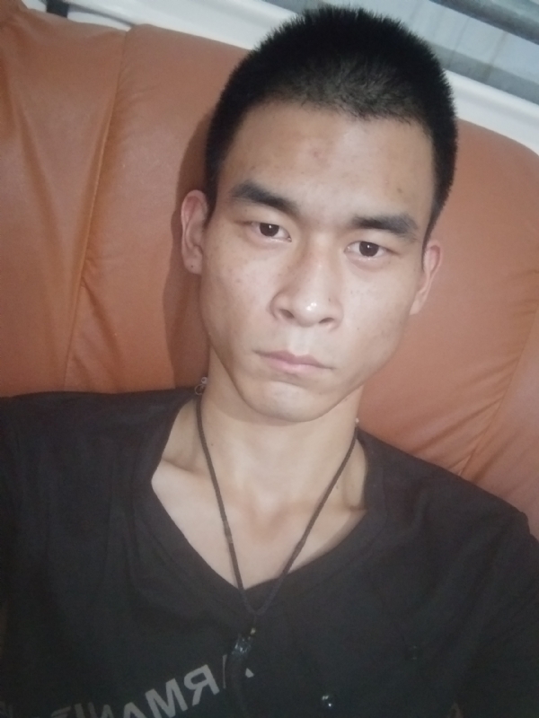 单身狗一枚的第三张照片--长乐交友网