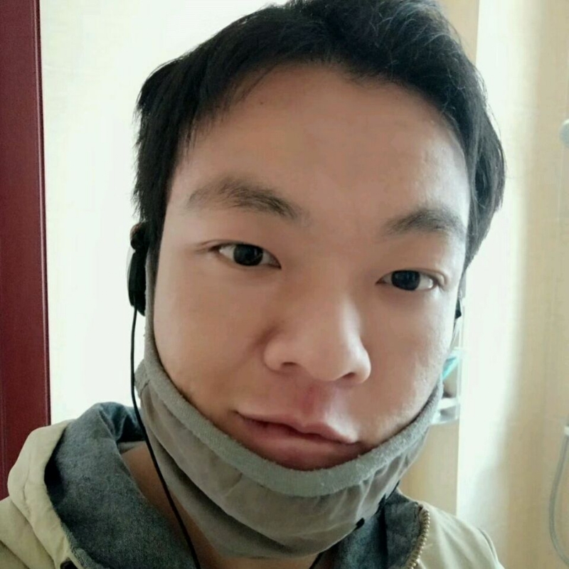 泡沫哭泣的第一张照片--长乐交友网