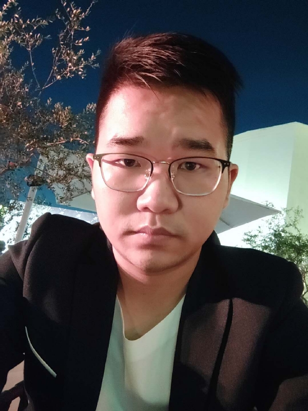在路上的第一张照片--长乐交友网