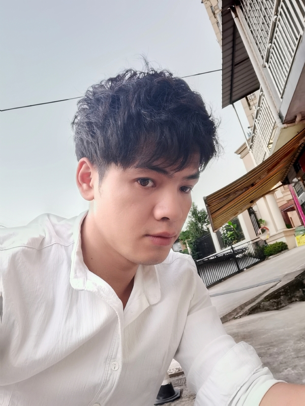 幕后老板的第一张照片--长乐交友网
