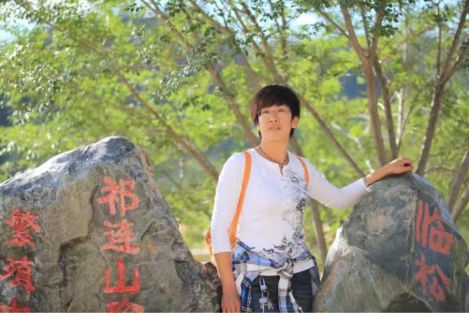 弱水河边青春草的第一张照片--长乐交友网