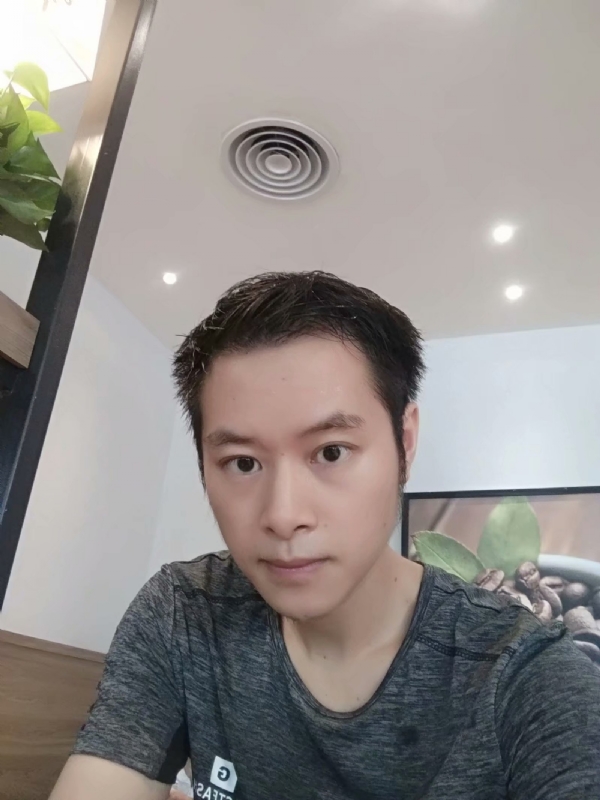 期待缘分的第一张照片--长乐交友网