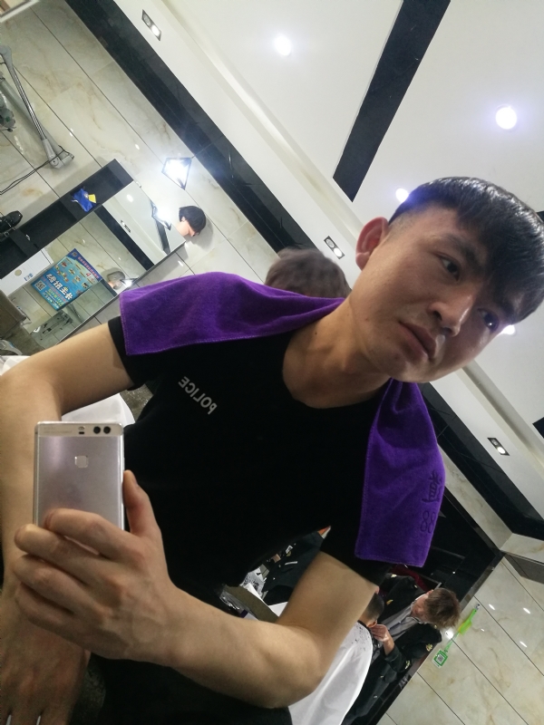 未来可期的我的第四张照片--长乐交友网