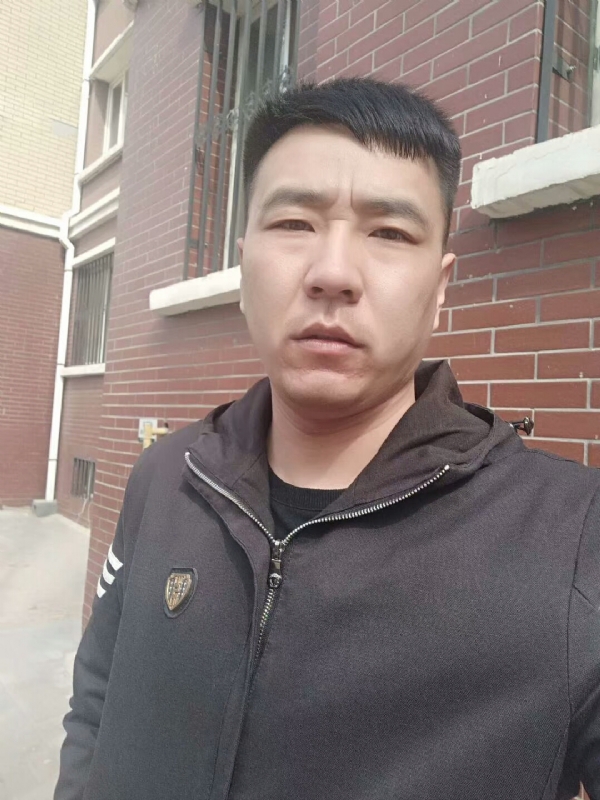 谁伴我闯荡的第一张照片--长乐交友网