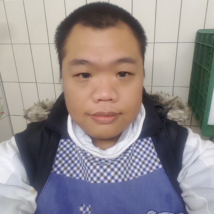 黑熊的第一张照片--长乐交友网
