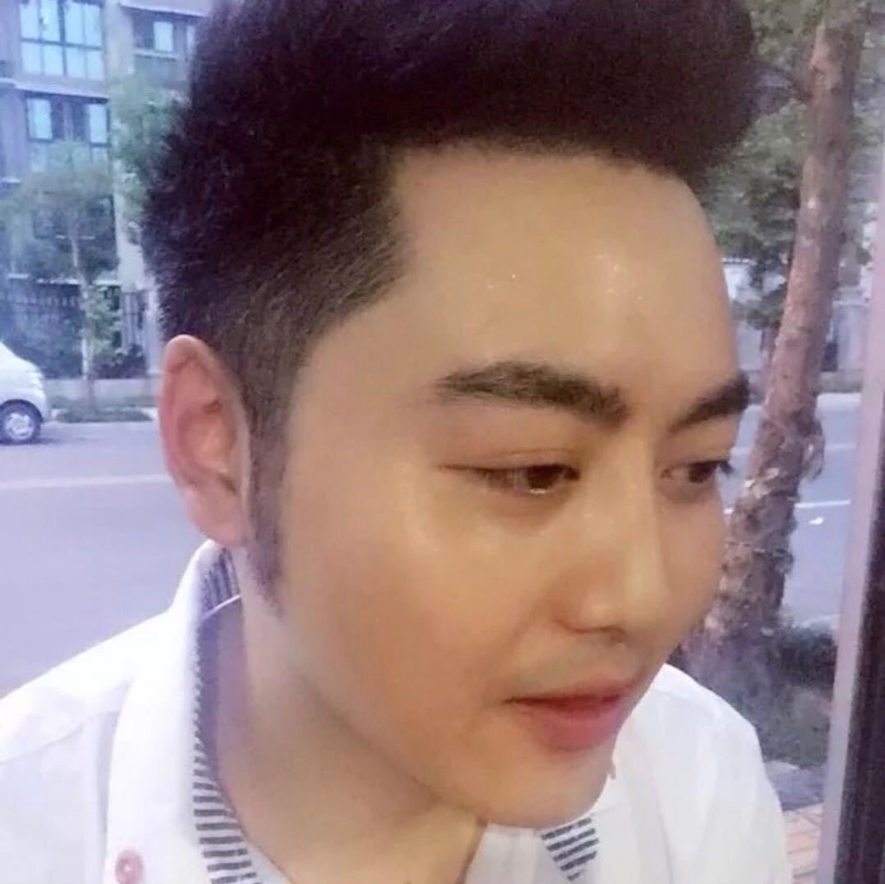加油吧少年的第一张照片--长乐交友网