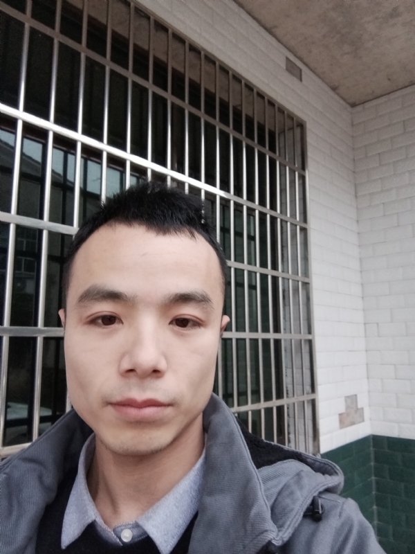 笑得那么开心的第三张照片--长乐交友网