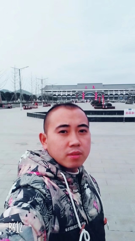 爱相随的第一张照片--长乐交友网