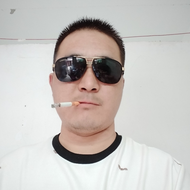 白伟伟的第一张照片--长乐交友网