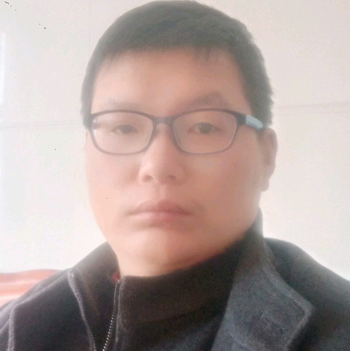 小男人的第一张照片--长乐交友网