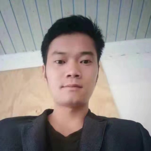 紫色的烟花的第一张照片--长乐交友网