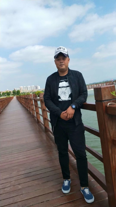 人生如戏的第二张照片--长乐交友网
