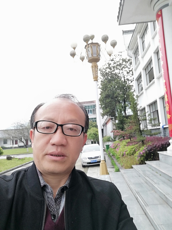 玫瑰祥云的第二张照片--长乐交友网