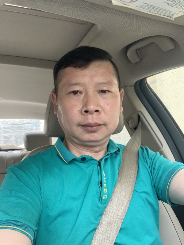 相知风雨中的第一张照片--长乐交友网