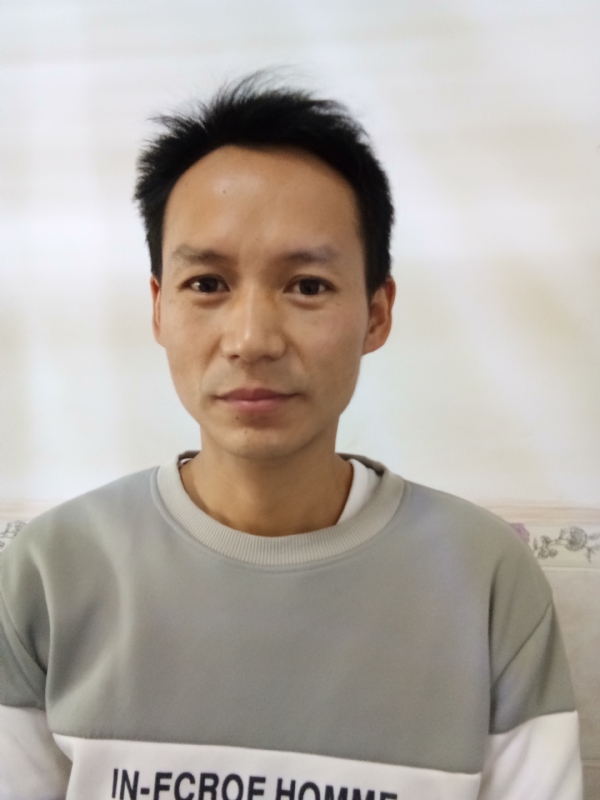 单亲爸爸的第一张照片--长乐交友网