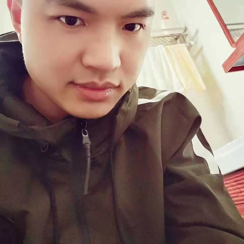 高大上的宅男的第二张照片--长乐交友网