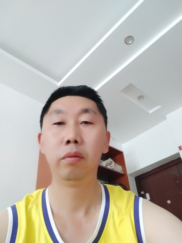 写尽半生纸上酸的第一张照片--长乐交友网