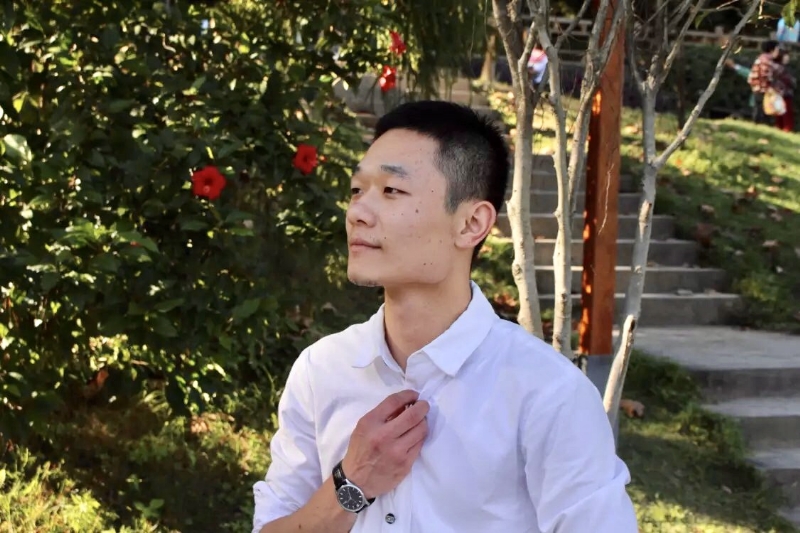 落落大方的第一张照片--长乐交友网