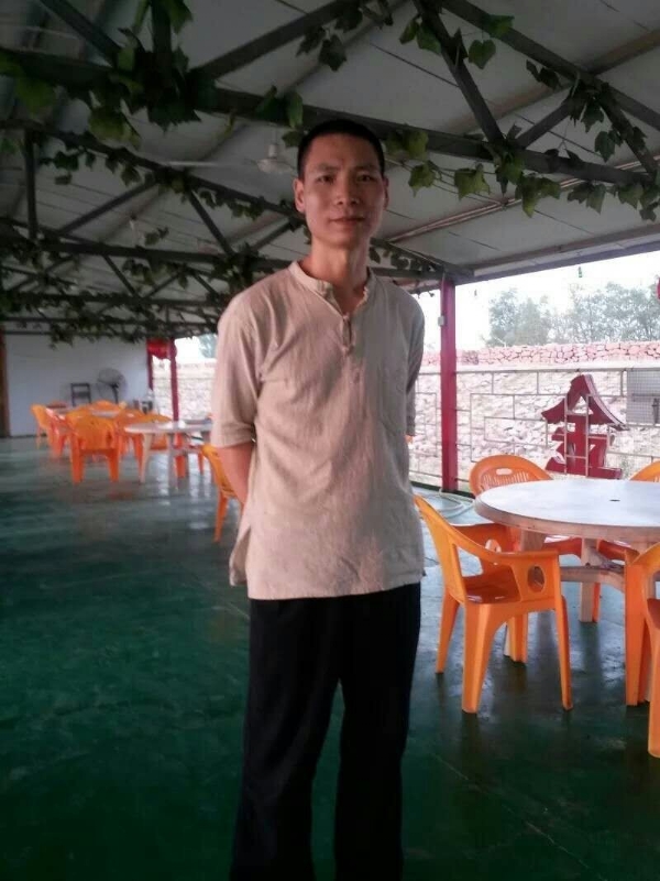 周哥的第三张照片--长乐交友网