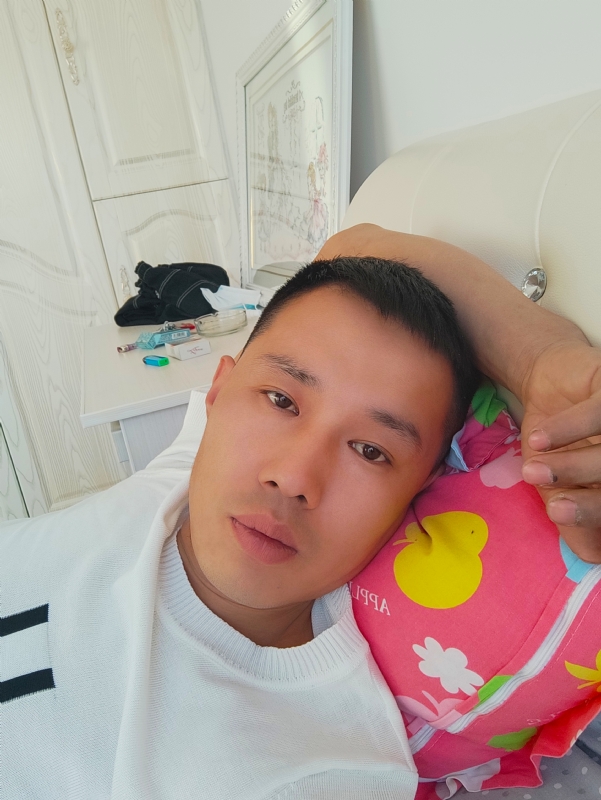 一个人的第一张照片--长乐交友网