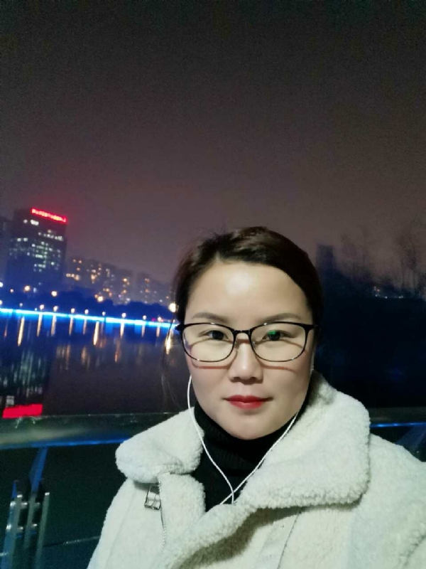 小英的第一张照片--长乐交友网
