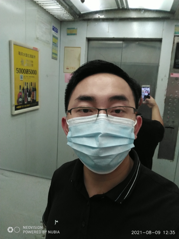 宅男遇上爱的第一张照片--长乐交友网