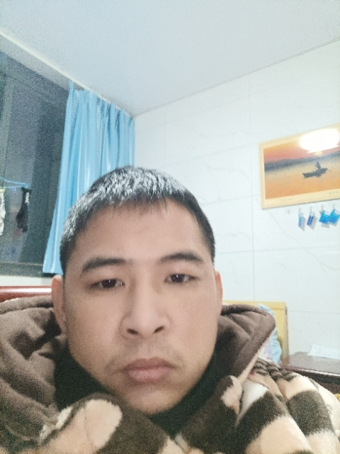 寂寞的第一张照片--长乐交友网