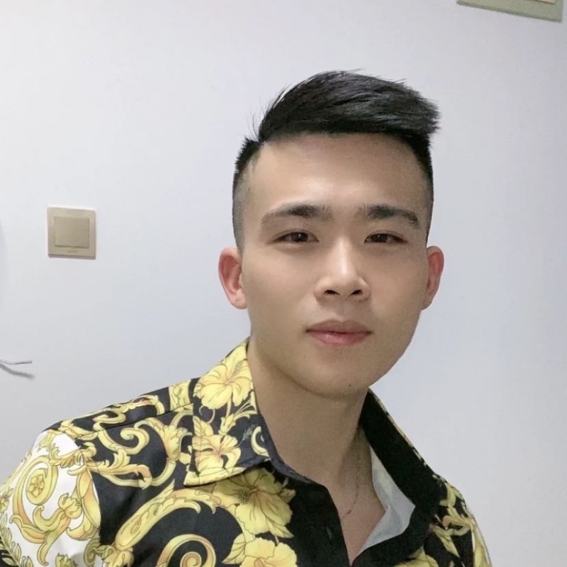 迷彩冲锋衣的第一张照片--长乐交友网