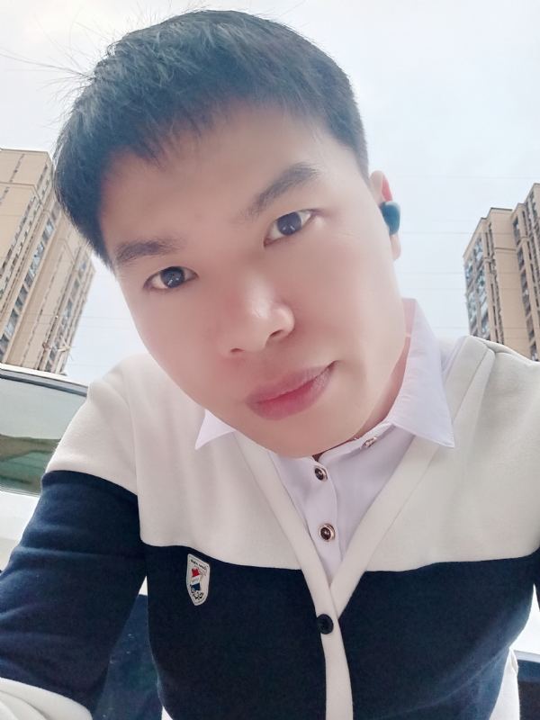 雨霁月清风的第一张照片--长乐交友网
