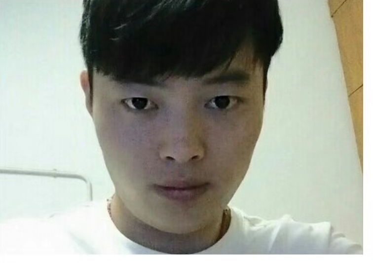 小张哥哥的第一张照片--长乐交友网