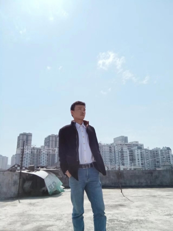 蓝色心情的第一张照片--长乐交友网