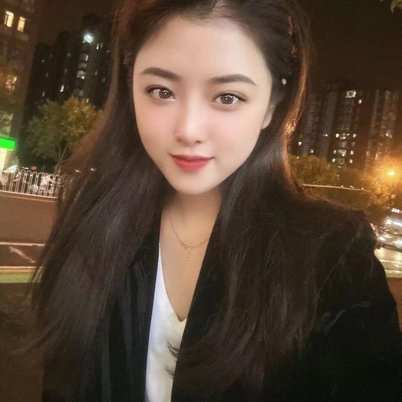 爱笑的微微的第一张照片--长乐交友网