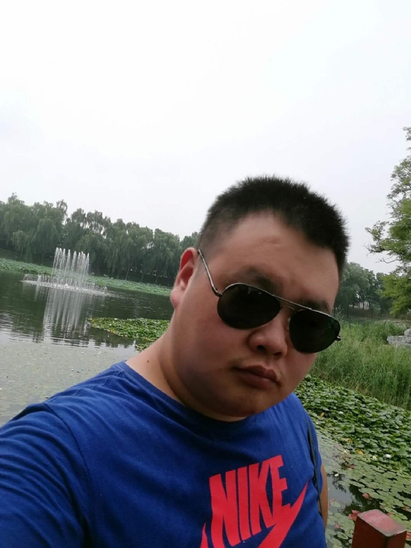 石头的第一张照片--长乐交友网