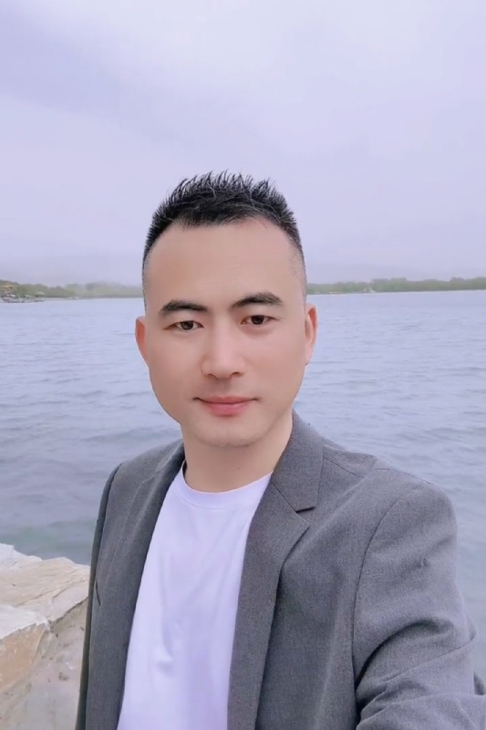 一往情深的第一张照片--长乐交友网