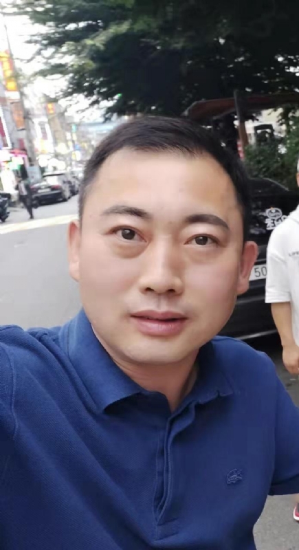 李龙的第一张照片--长乐交友网