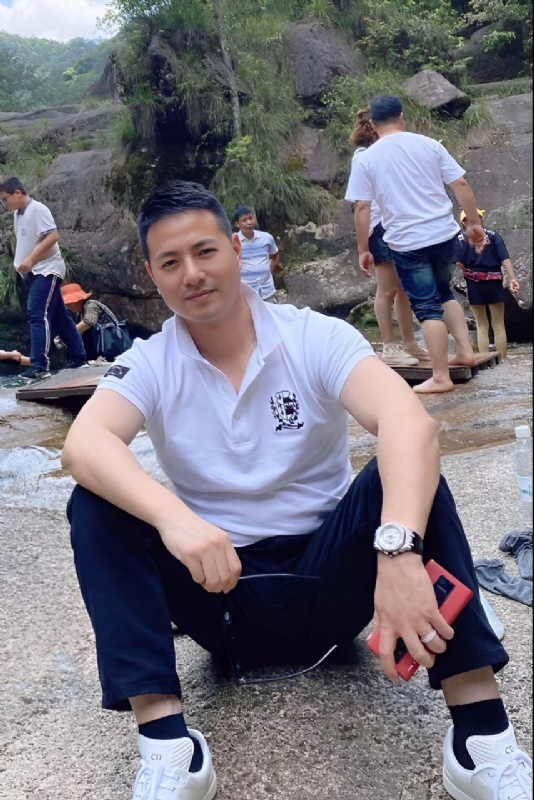 勿忘初心的第三张照片--长乐交友网